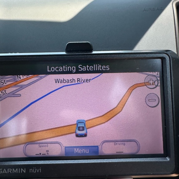 Garmin nuvi GPS Device with Mount and Charger 255W - Picture 9 of 9